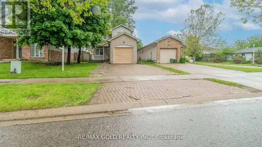 222 FLEMING DRIVE, London East (East E), Ontario N5V4Y9