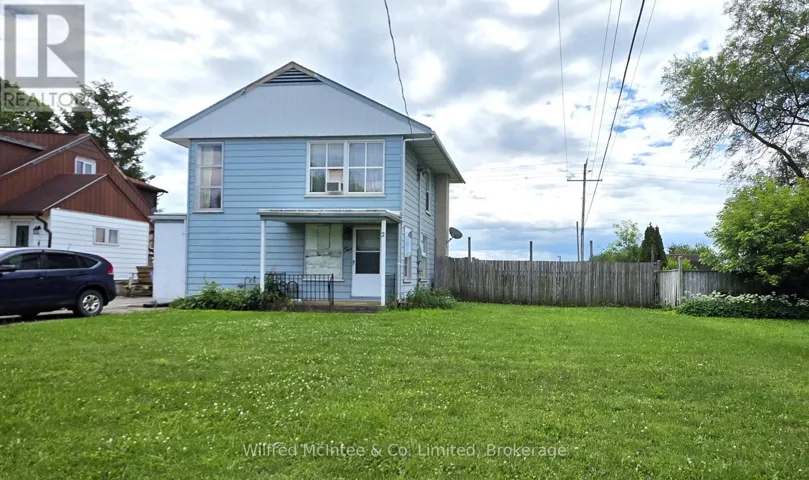 2 QUEBEC ROAD, Huron East (Vanastra), Ontario N0M1L0
