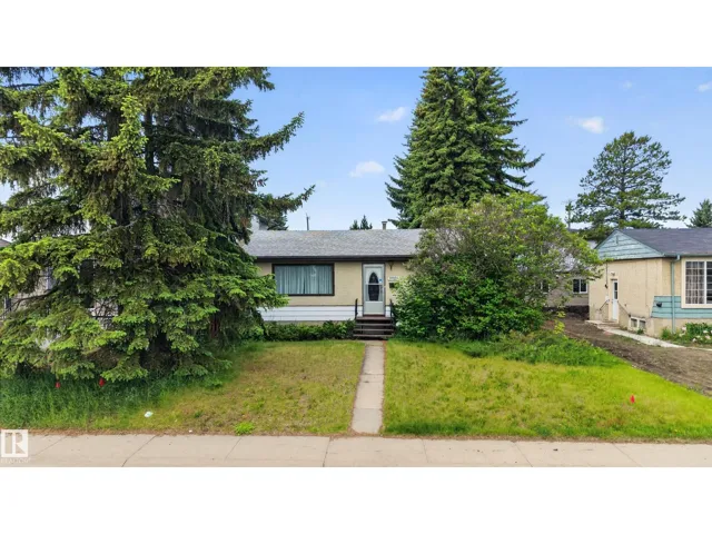 10924 154 ST NW, Edmonton, Alberta T5P2J9