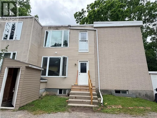 74 WILLIAM Street W Unit# 4, Waterloo, Ontario N2L1J7