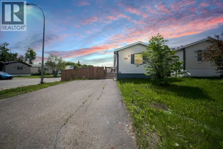 101 Hoehne Street, Fort McMurray, Alberta T9K2K8