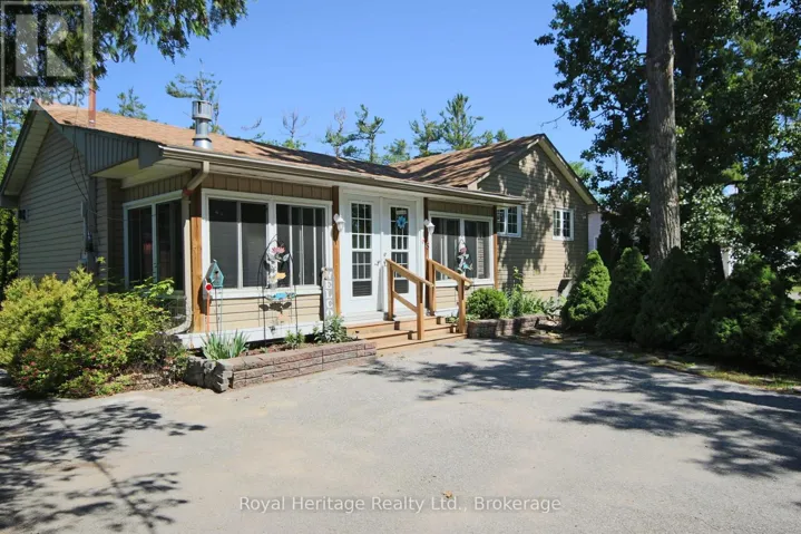 15 OAKWOOD DRIVE, Kawartha Lakes (Verulam), Ontario K0M1N0