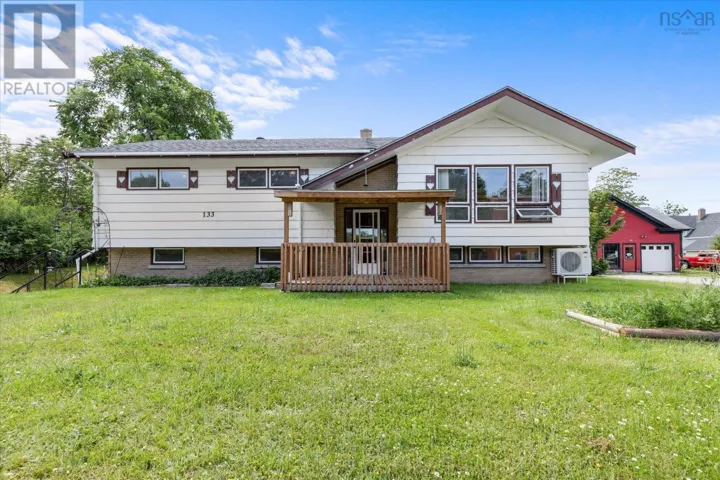 133 Hammond Street, Shelburne, Nova Scotia B0T1W0