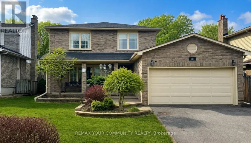 911 FERNDALE CRESCENT, Newmarket (Gorham-College Manor), Ontario L3Y6B6