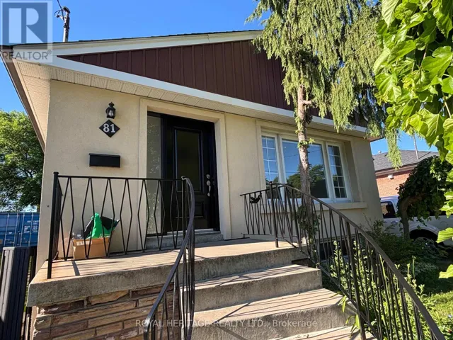 MAIN FLOOR - 81 ERINGATE DRIVE, Toronto (Eringate-Centennial-West Deane), Ontario M9C3Z4