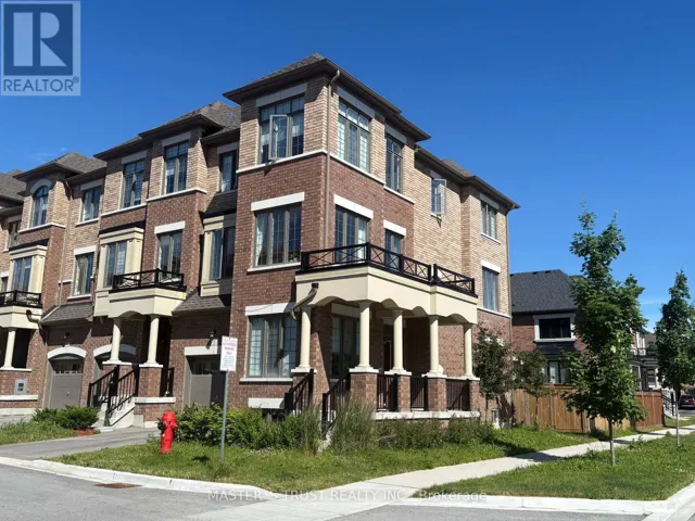 2 HALLMARK WAY, Whitby (Lynde Creek), Ontario L1P0K2