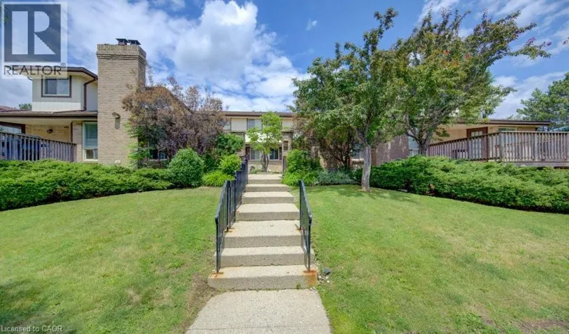 458 BEECHWOOD Place Unit# 3, Waterloo, Ontario N2T1Y9