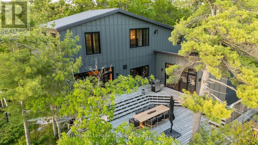 1 GB466 ISLAND, The Archipelago (Archipelago South), Ontario P2A0B7