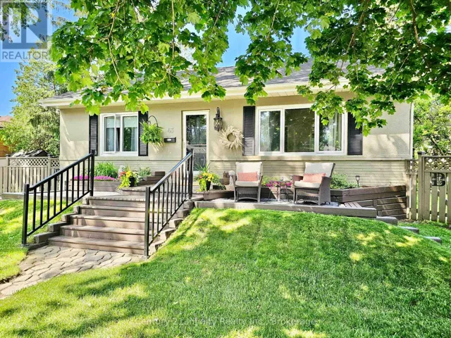 43 COLONIAL AVENUE, Toronto (Cliffcrest), Ontario M1M2C3