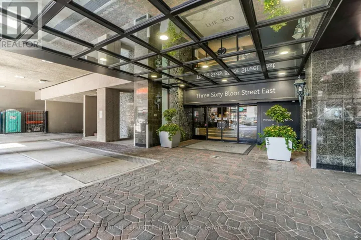 601 - 360 BLOOR STREET E, Toronto (Rosedale-Moore Park), Ontario M4W3M3