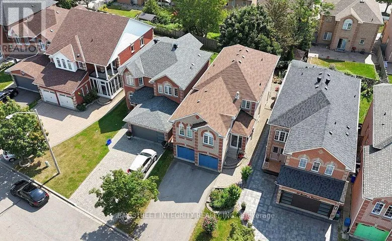 MAIN 37 SANDHAM CRESCENT, Markham (Middlefield), Ontario L3S4J7