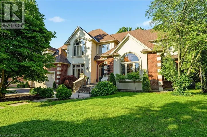 1111 CROFTON Way, Burlington, Ontario L7P4X1
