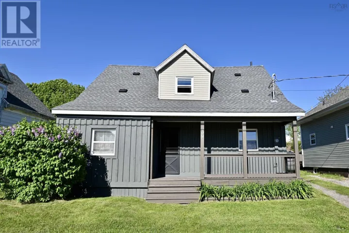 39 Fraser Avenue, Sydney Mines, Nova Scotia B1V2B9