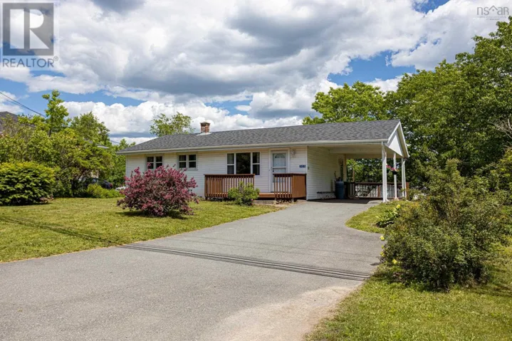 305 Beaver Bank Road, Beaver Bank, Nova Scotia B4E1K1