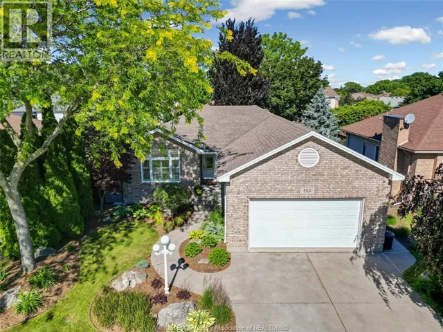 112 FAY COURT, Lakeshore, Ontario N8L0K9