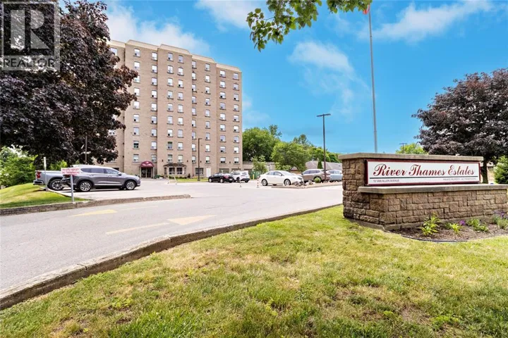 10 VAN ALLEN AVENUE Unit# 801, Chatham, Ontario N7L5K1