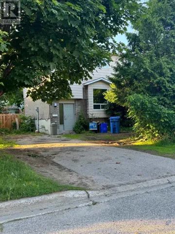 37 PAUL STREET, North Bay (College Heights), Ontario P1B9M1