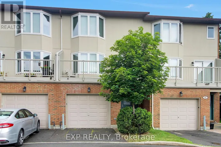 20 - 40 HUNTVIEW PRIVATE, Ottawa, Ontario K1V0M5