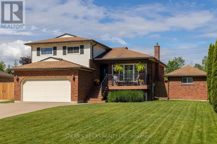 8238 LEXINGTON COURT, Niagara Falls (Ascot), Ontario L2H1W4