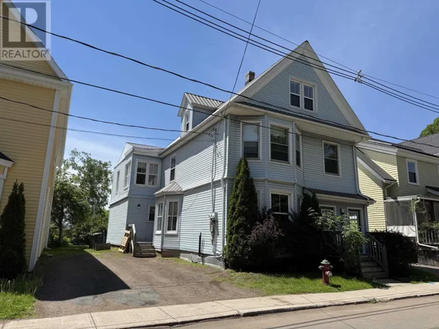 51 UPPER PRINCE Street, Charlottetown, Prince Edward Island C1A4S6