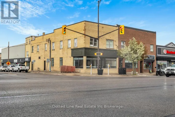 118 BROADWAY STREET E, Tillsonburg, Ontario N4G3P6
