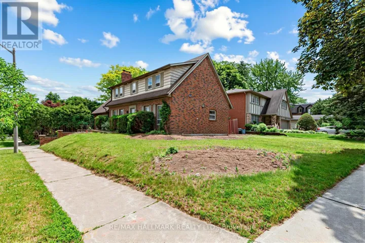 691 CONACHER DRIVE, Toronto (Newtonbrook East), Ontario M2M3N4