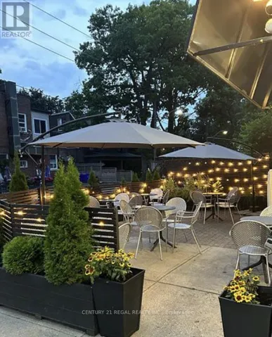 2377 QUEEN STREET E, Toronto (The Beaches), Ontario M4E1H2