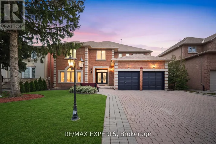 11 HORIZON COURT, Richmond Hill (Doncrest), Ontario L4B3G1