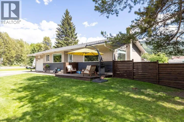 316 Alpine Place, Sparwood, British Columbia V0B2G0