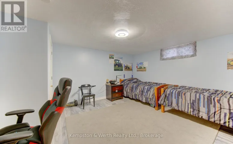 780