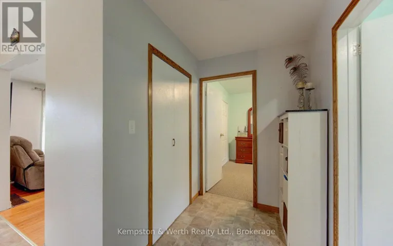 780