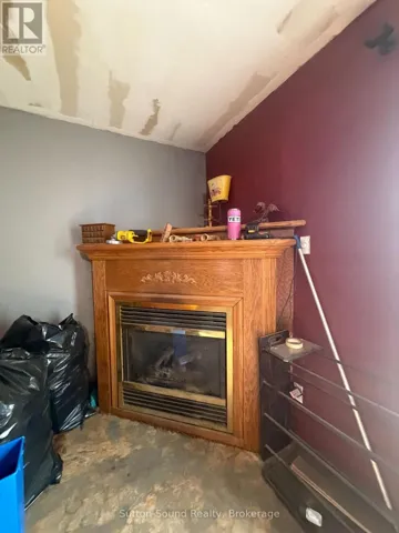 780