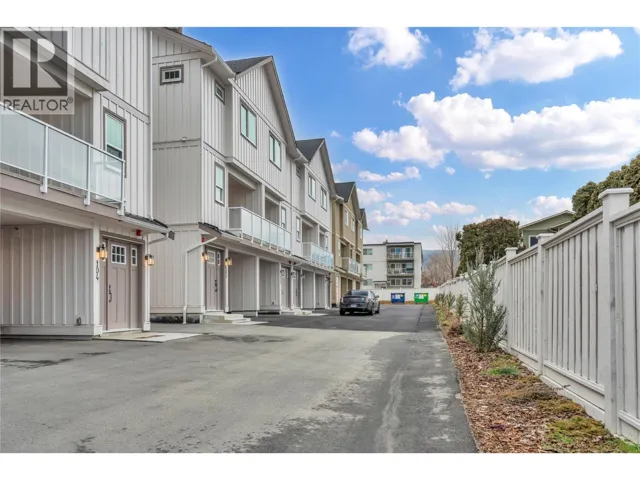 784 ARGYLE Street Unit# 107, Penticton, British Columbia V2A0J6