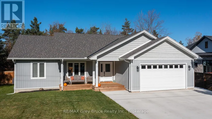 611 SIXTH STREET N, South Bruce Peninsula, Ontario N0H2G0