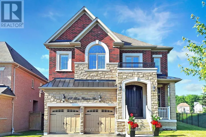 42 LADY FENYROSE AVENUE, Vaughan (Patterson), Ontario L6A0E2