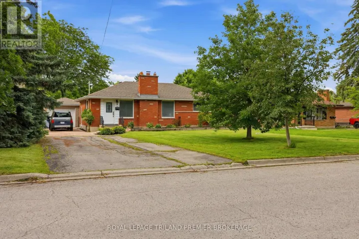 190 GLADMAN AVENUE, London South (South D), Ontario N6J1X5
