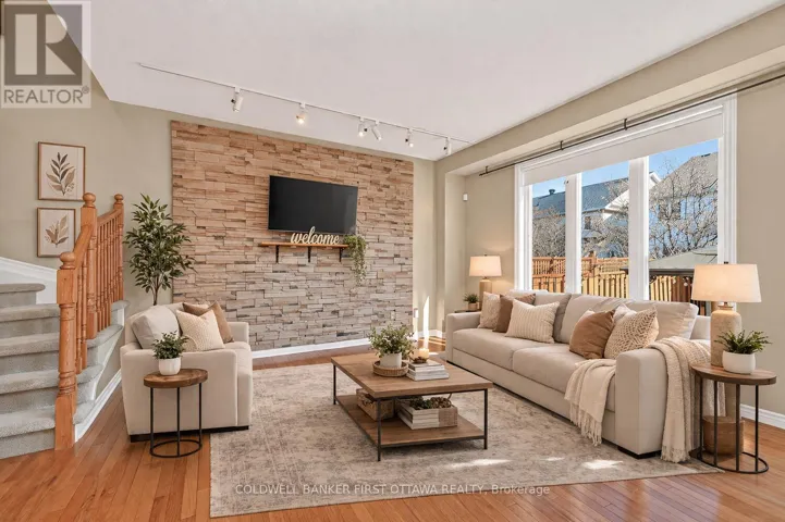 102 WINDANCE CRESCENT, Ottawa, Ontario K2W0A7