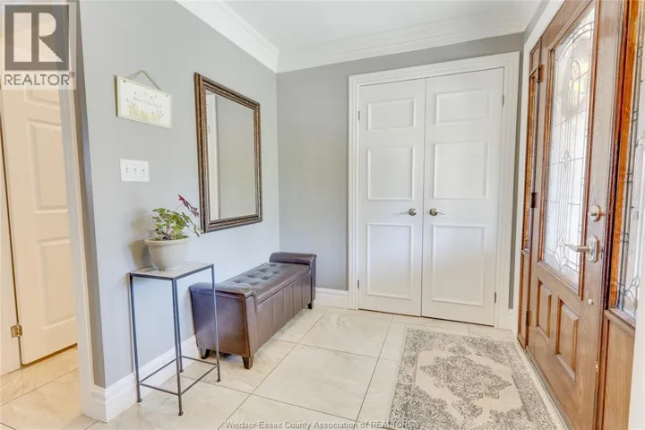 503 REGENT, St. Clair Beach, Ontario N8N4B8