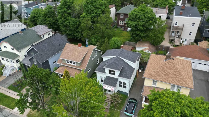 6285 Willow Street, Halifax, Nova Scotia B3L1P1