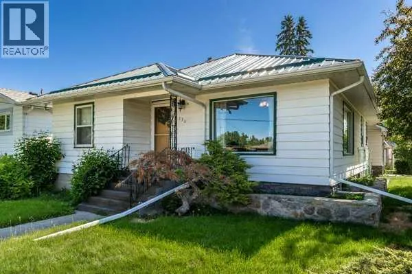 730 3 Street SE, High River, Alberta T1V1H2