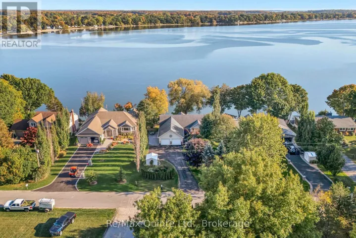 524 ISLAND ROAD, Prince Edward County (Hallowell Ward), Ontario K0K2T0