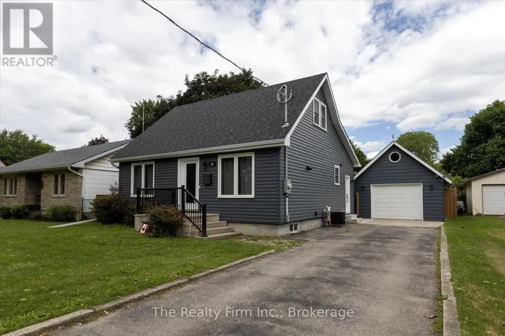 374 WEST GORE STREET, Stratford, Ontario N5A1L1