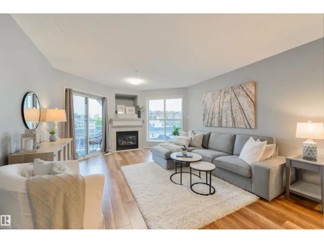 #402 10221 111 ST NW, Edmonton, Alberta T5K2W5