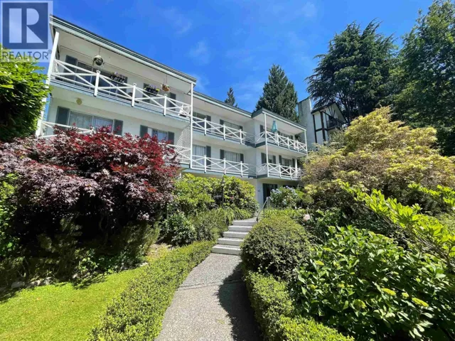11 140 E 20 STREET, North Vancouver, British Columbia V7L3A4