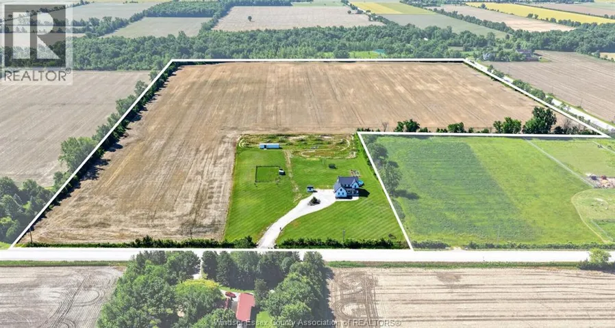 2511 County Rd 12, Essex, Ontario N8M2X6