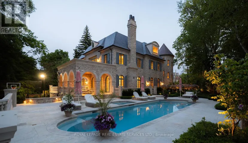 221 FOREST HILL ROAD, Toronto (Forest Hill South), Ontario M5P2N3