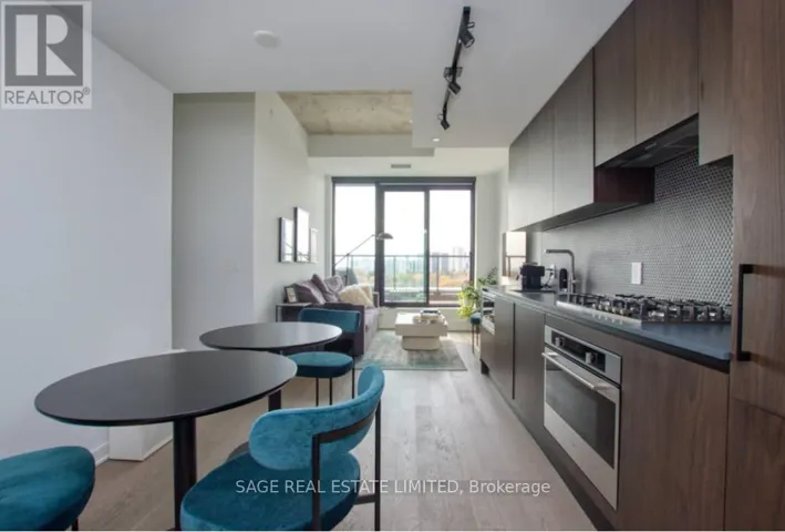 801 - 2720 DUNDAS STREET W, Toronto (Junction Area), Ontario M6P1Y2