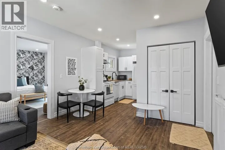 135 WILLIAM STREET North Unit# 4, Chatham, Ontario N7M4L6