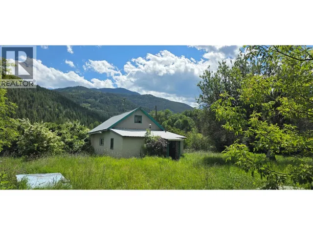 5778 highway 97, Falkland, British Columbia V0E1W0
