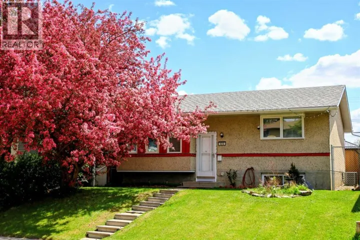 3232 Doverville Crescent SE, Calgary, Alberta T2B1T9